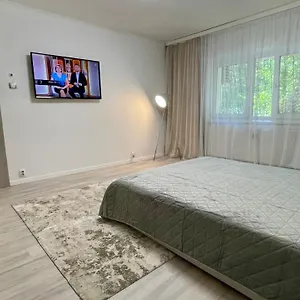 Start 1 Bucureşti