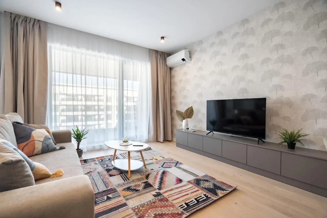 Spring Stylish Apartment Pipera Bucureşti
