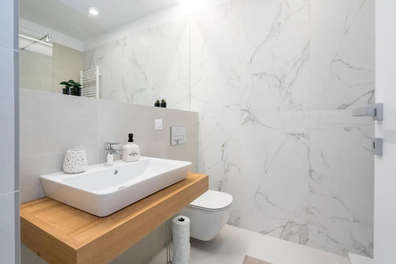 Spring Stylish Apartment Pipera Bucureşti 0*,  România