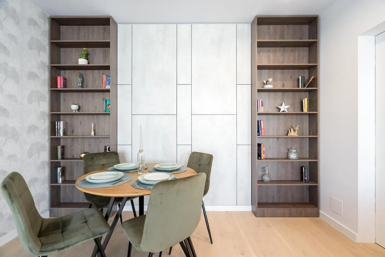 Spring Stylish Apartment Pipera Bucureşti