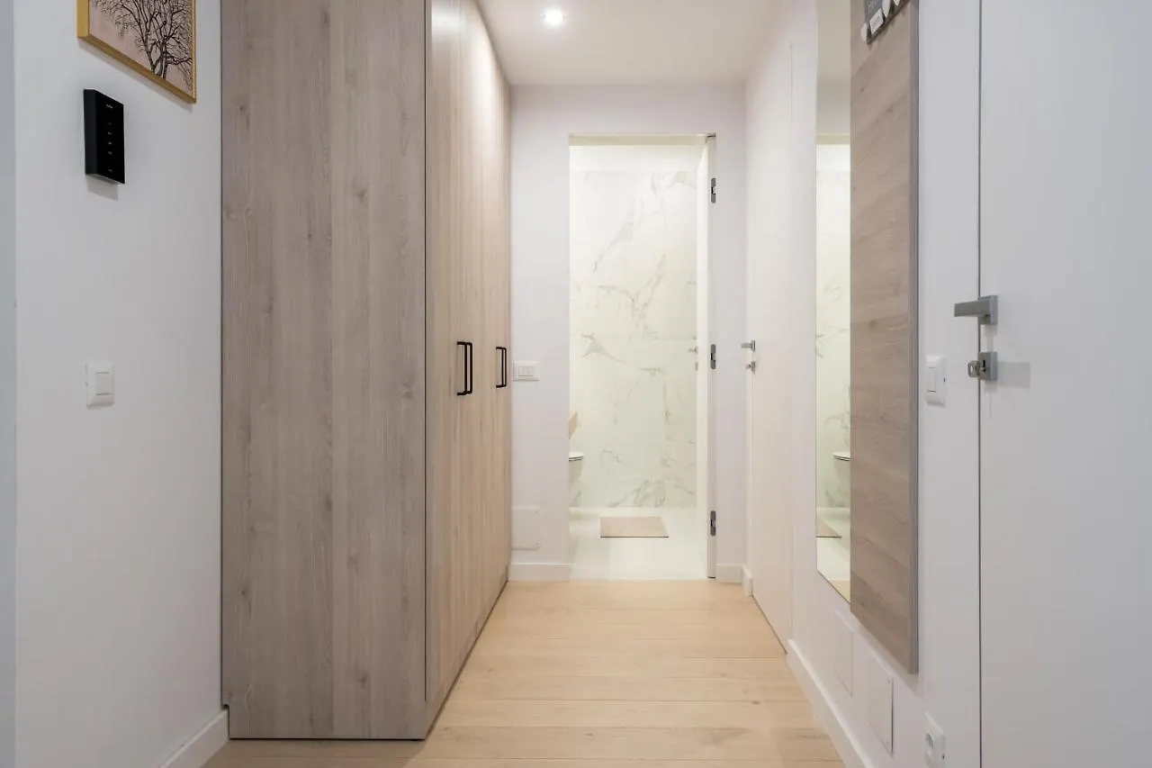 Spring Stylish Apartment Pipera Bucureşti