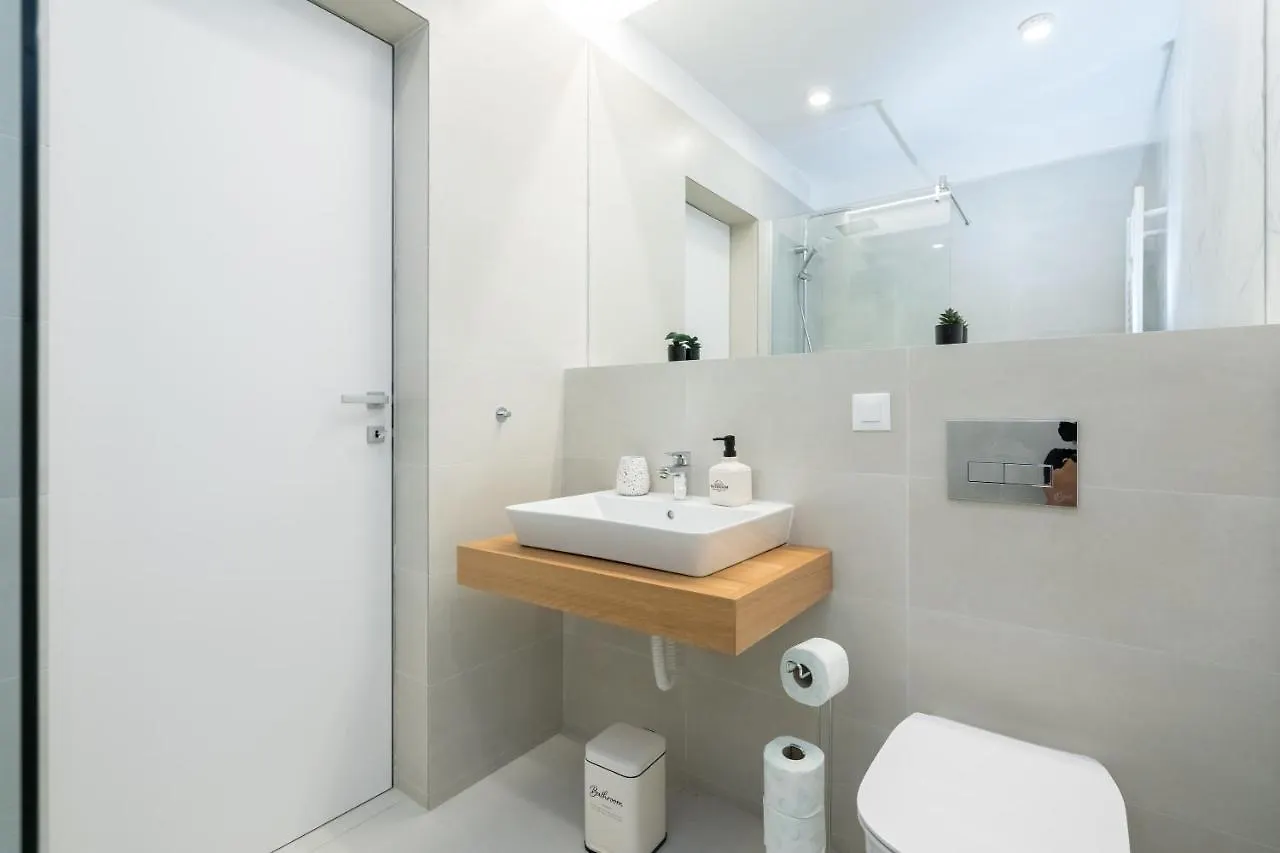 Spring Stylish Apartment Pipera Bucureşti