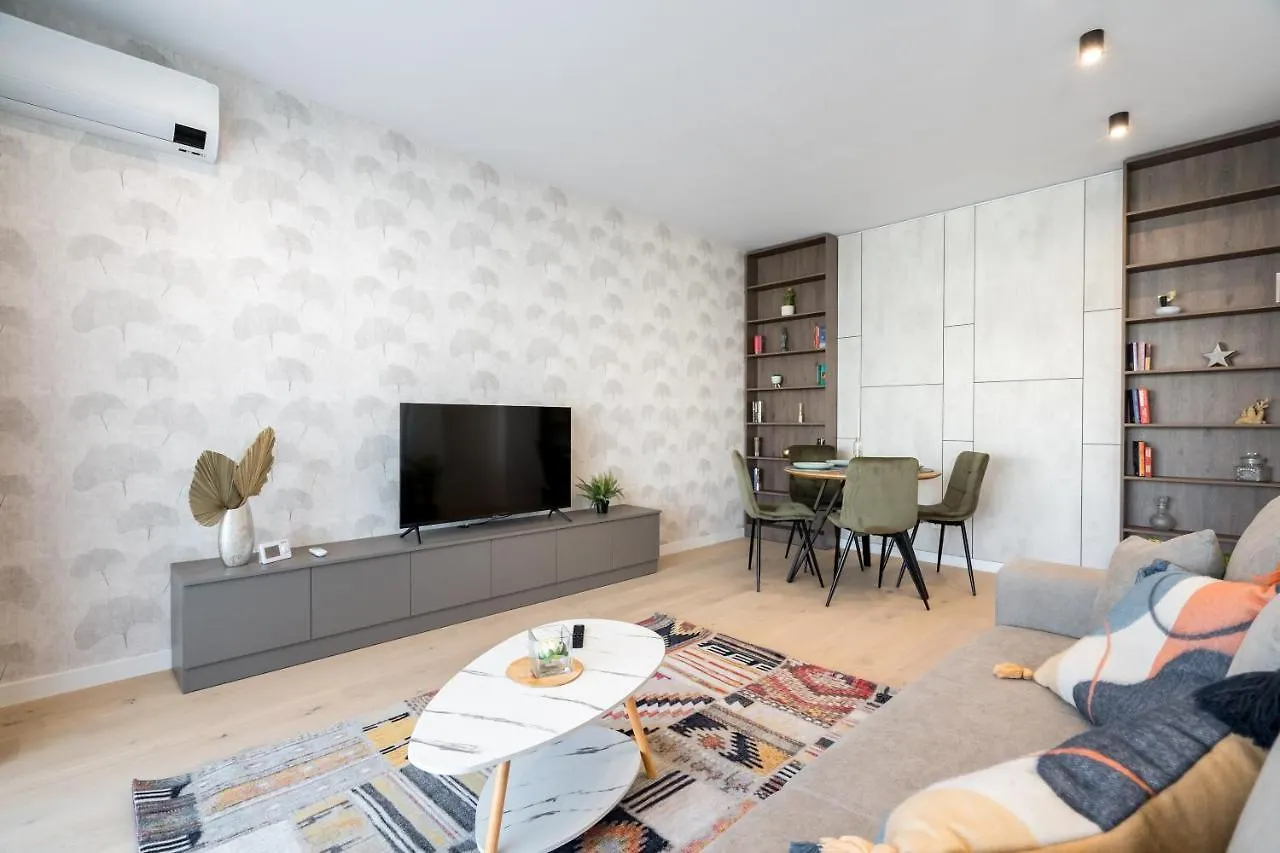Spring Stylish Apartment Pipera Bucureşti România